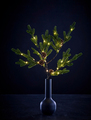 Lysgren med grankongler 32 LED H70 cm